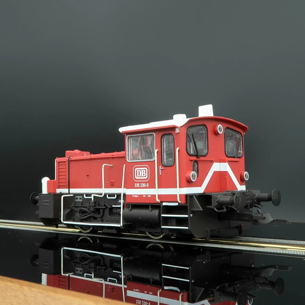 ROCO HO Scale Toy Train 7310030 335 Type Diesel Locomotive with