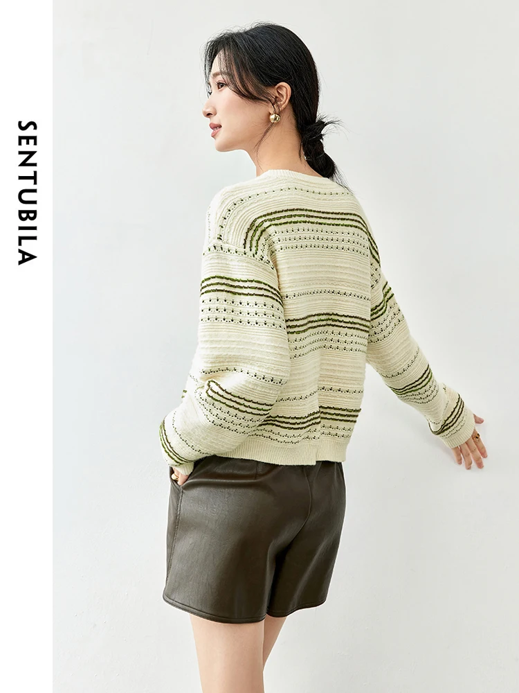 SENTUBILA Women Wool Knitted Striped Pullovers   2024 Autumn Bright Line O Neck Drop Sleeve Simple Cont Tops W43E56352