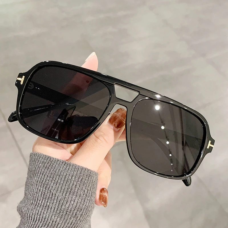 

Retro Fashion Square Frame Sunglasses For Men Women Double Bridge Black Glasses Gradient Sun Glasses Aviator Unisex Eyewear New