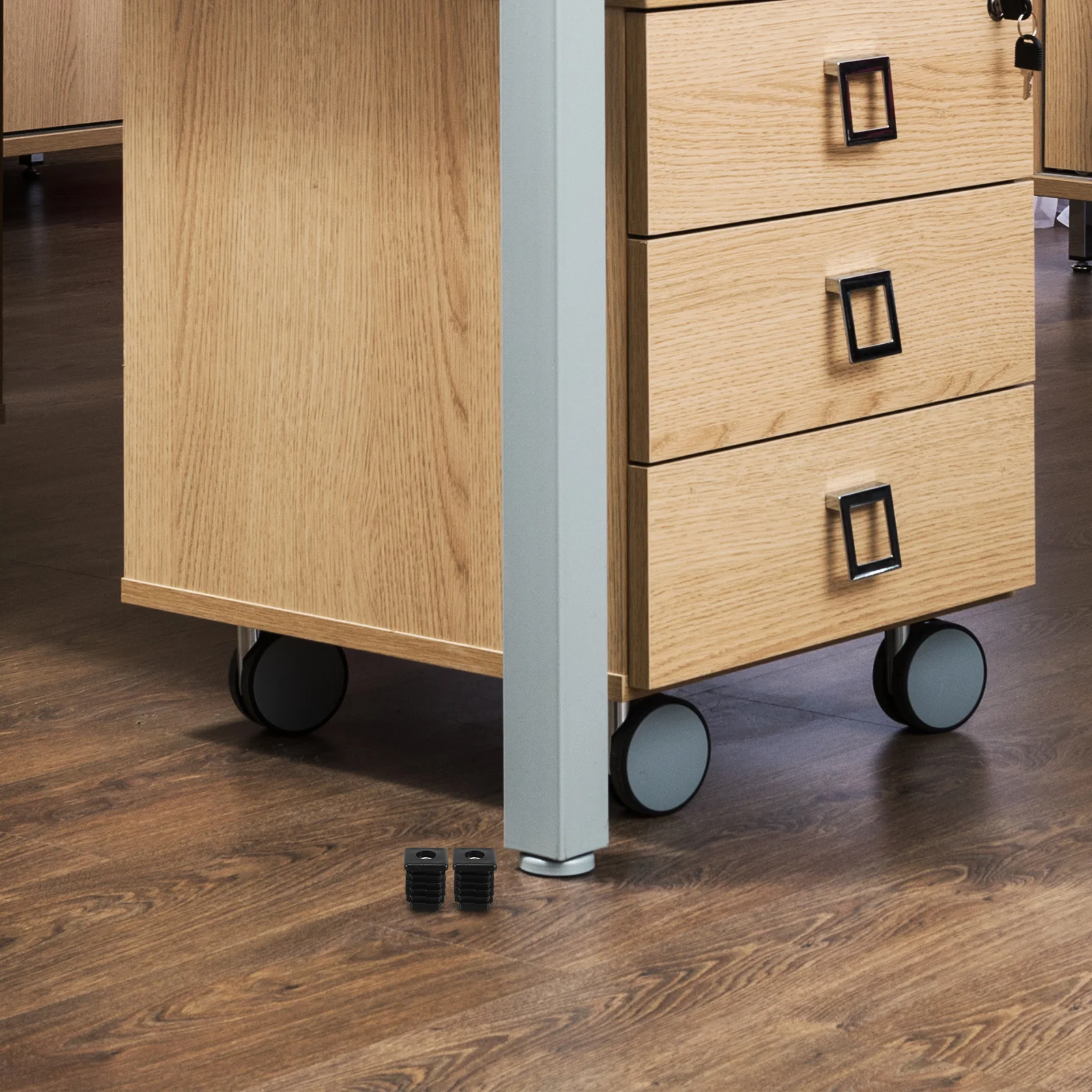 4 pezzi Tappi terminali in plastica con tubo quadrato filettato Tappi per piedi per mobili Copri gambe per sedie Elettronica meccanica