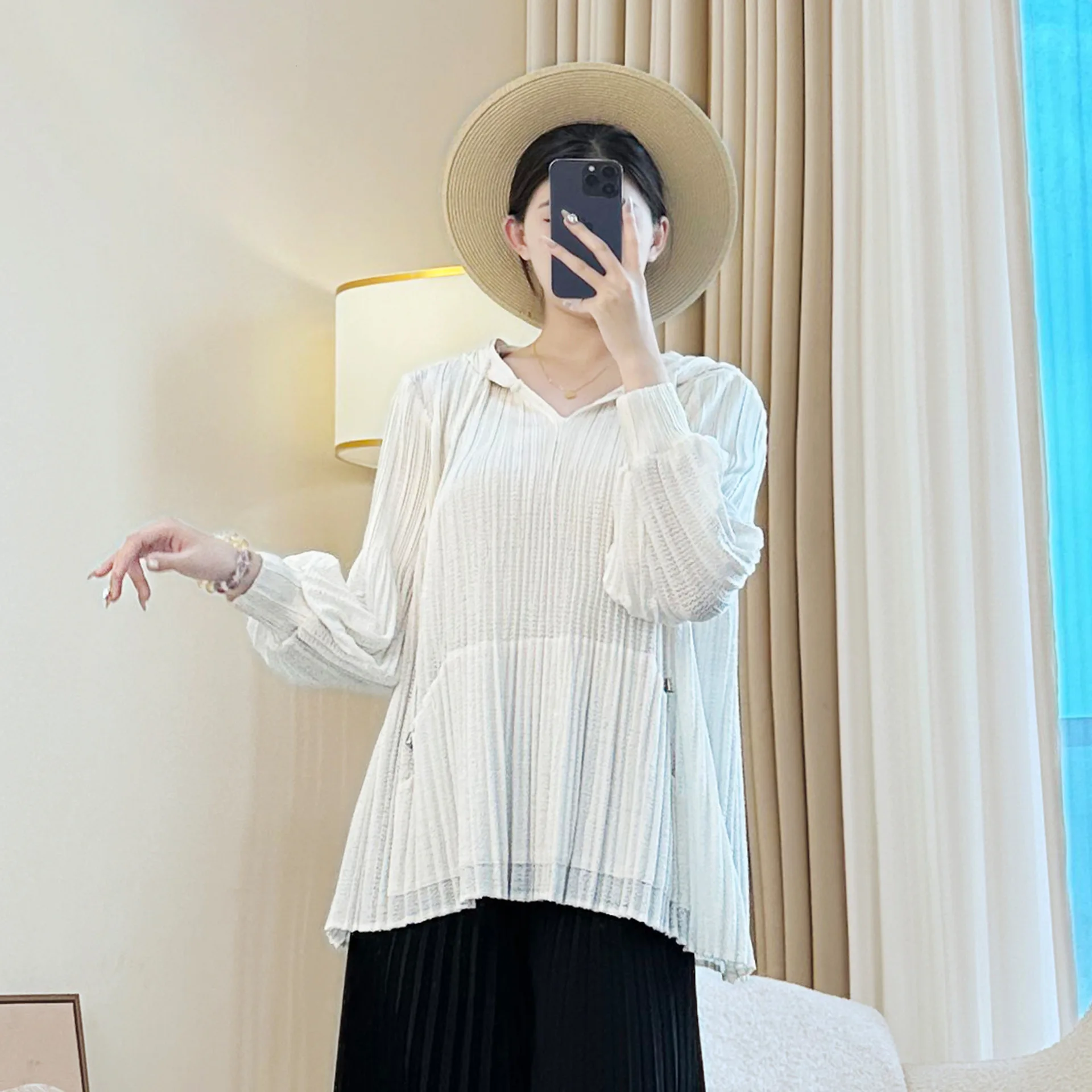 Damen Miyake Plissee Sweatshirt Chic Elastic Loose Casual Kapuzenpullover Tops Langarm Kordelzug Design Kleidung