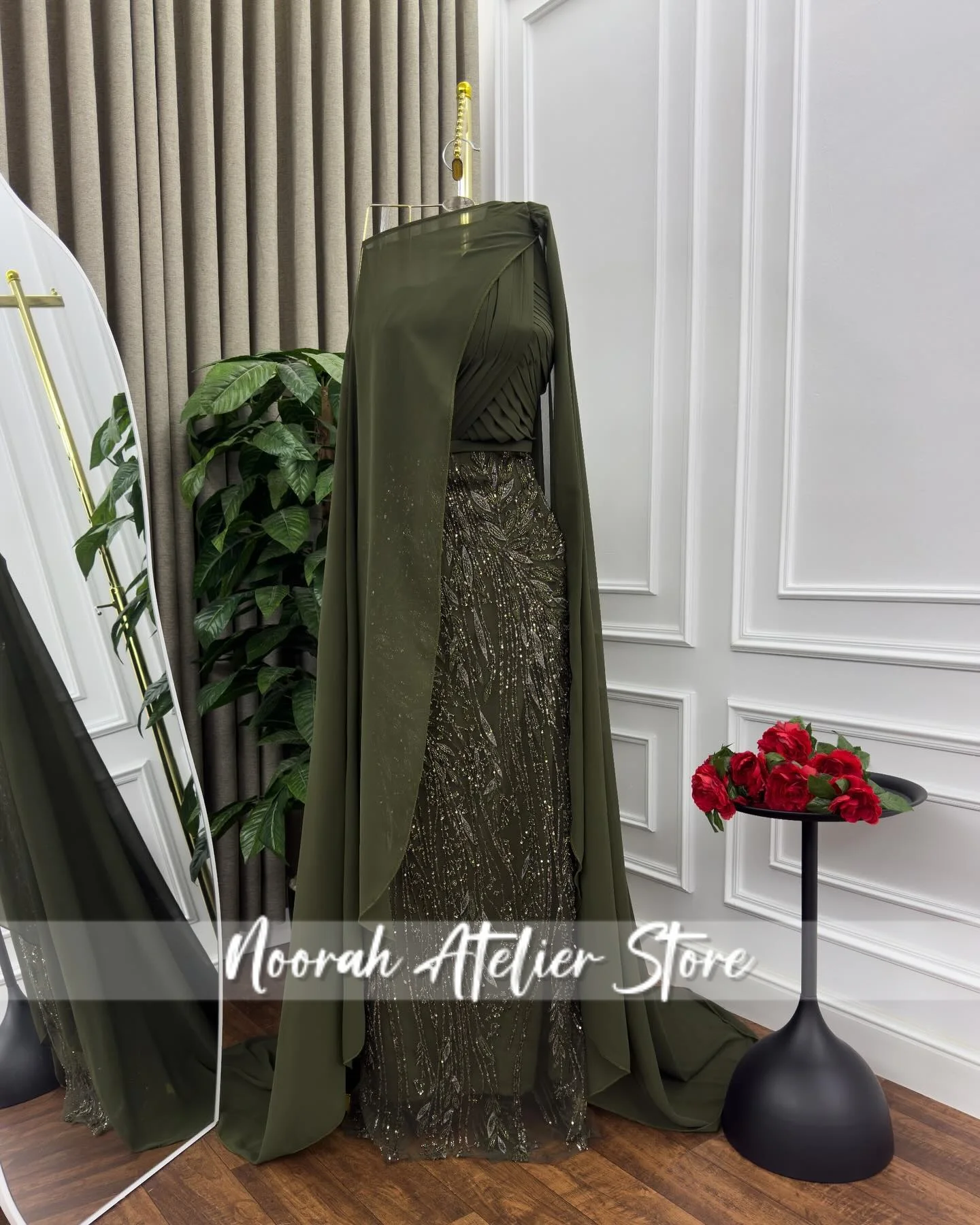 Vestido de noche lujoso de cristal de Arabia Saudita, capa de manga larga de tul verde, vestido de novia negro 2025, vestido largo de graduación personalizado