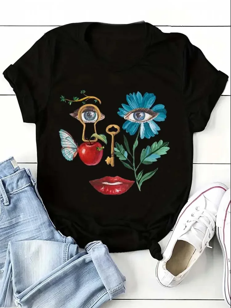 

Flower Style Trendy and Fashionable Women's Casual Printed Pattern T-Shirt Clothing Women's Short Sleeved Printed Black T-Shirt.