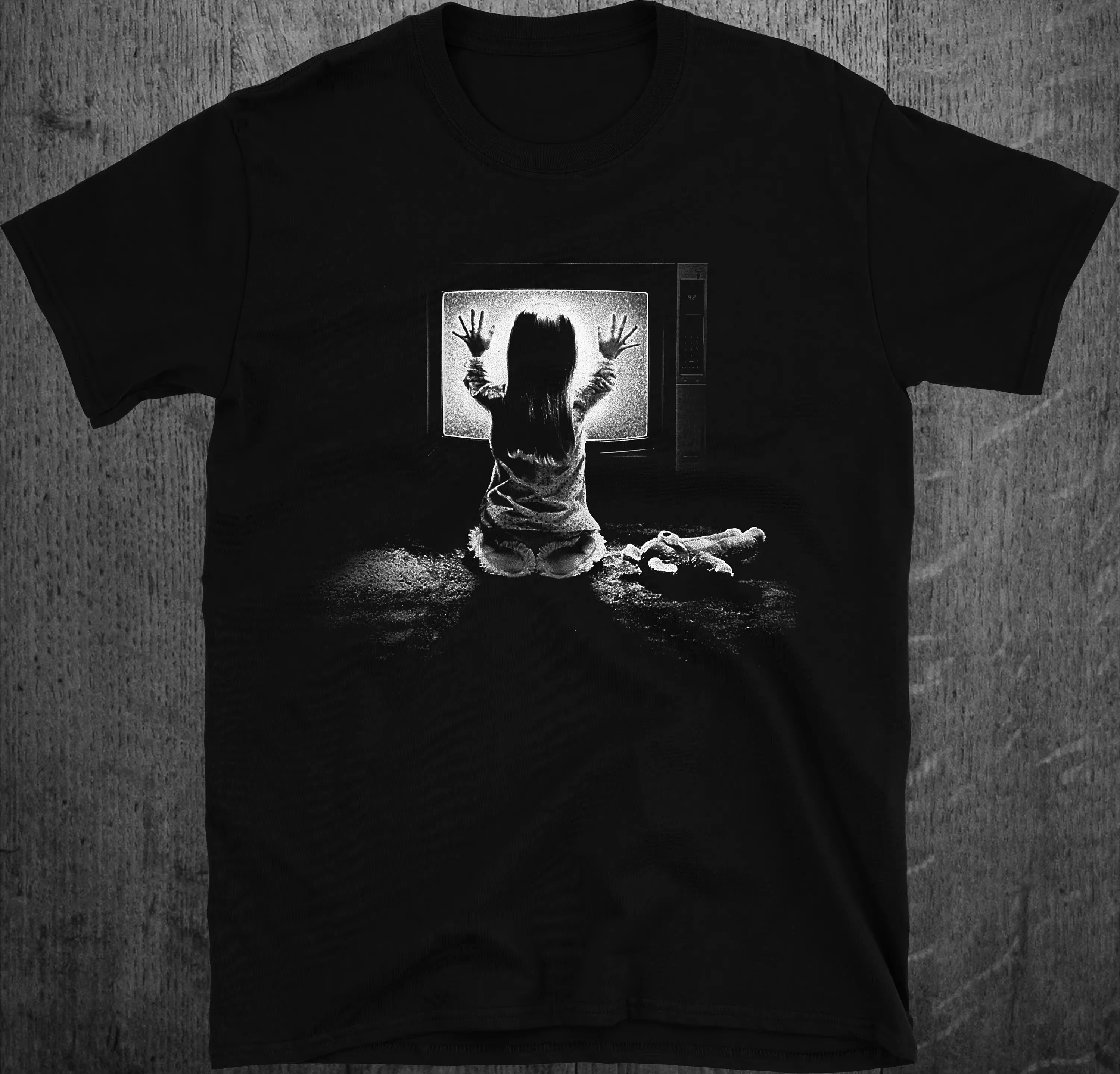 Poltergeist T-Shirt Mens Vintage TV Scene Print Classic 80s Supernatural Horror Movie Fan Graphic Short Sleeve Casual Summer Top