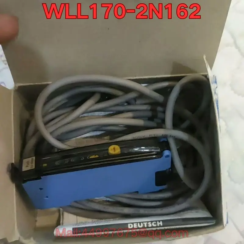 Sensor fotolistrik WLL170-2N132 WLL170-2N162 baru