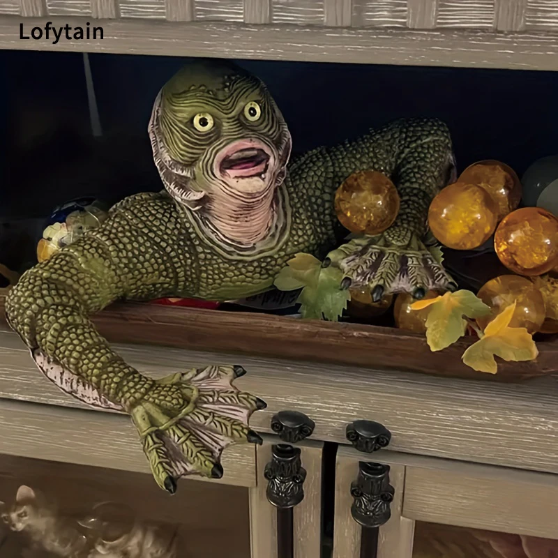 Creature from the Black Lagoon Grave Figure Model Cosplay Lizard Man Monster Room Outdoors Decoration Halloween Kids Gifts Props