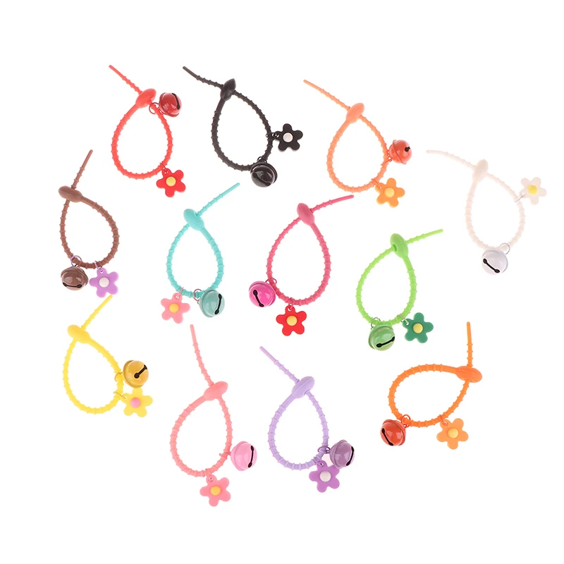 1Pc Sweet Candy Color Tadpoles Bell Keychain Silicone Floral Keyring For Girls Bag Pendant Car Key Ring Backpack Decoration