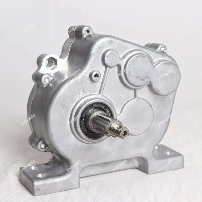 Heavy Duty Agricultural Transmission Gearbox For Snow Sweeper Vegetable Seeder Lawn