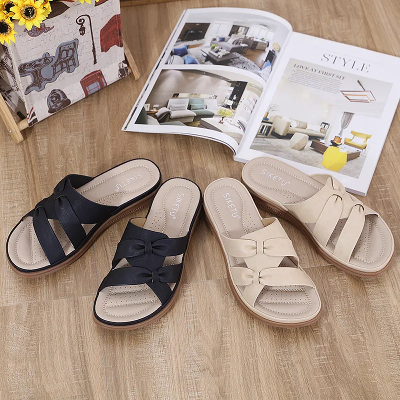 2024 New Womens Summer Slippers Light Weight Girls Casual Peep Toe Shoes Outdoor 2024 Wedge Platform Flip Flop Beach Slides