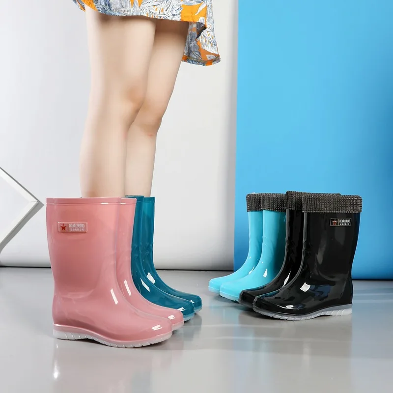 

New Mid-calf Women PVC Rain Boots Waterproof Female Rainboots Slip-resistant Wellies Boots Outdoor Work Boots Water Shoes AL75