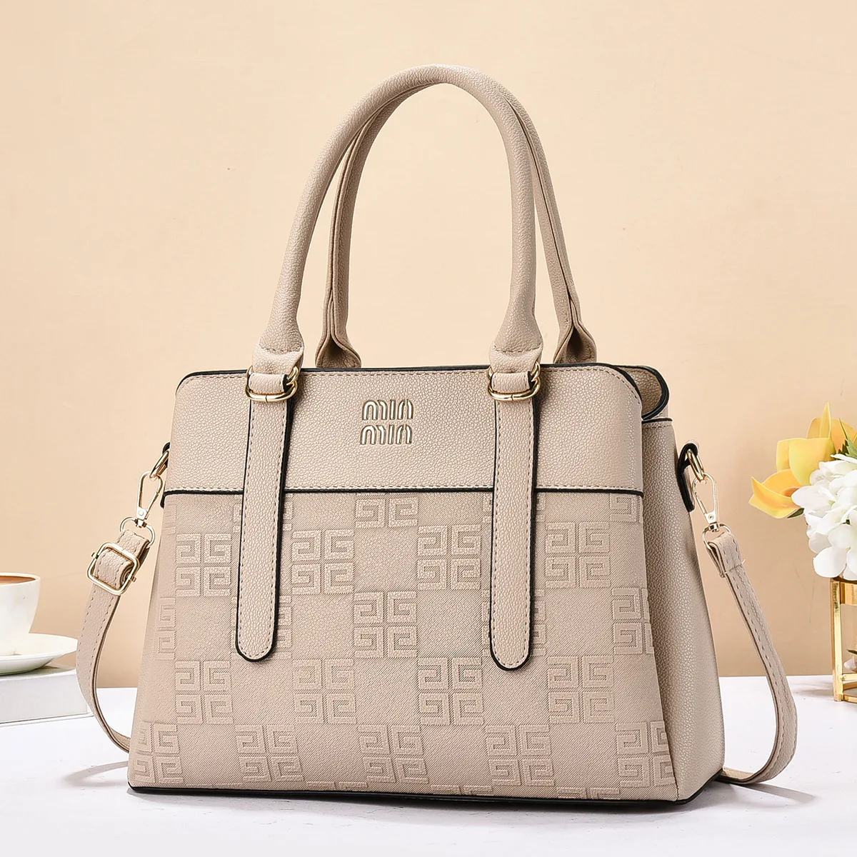 

2025 Trendy Handbag for Women - Chic Crossbody & Shoulder Bag, Stylish Tote Purse with Edgy Design