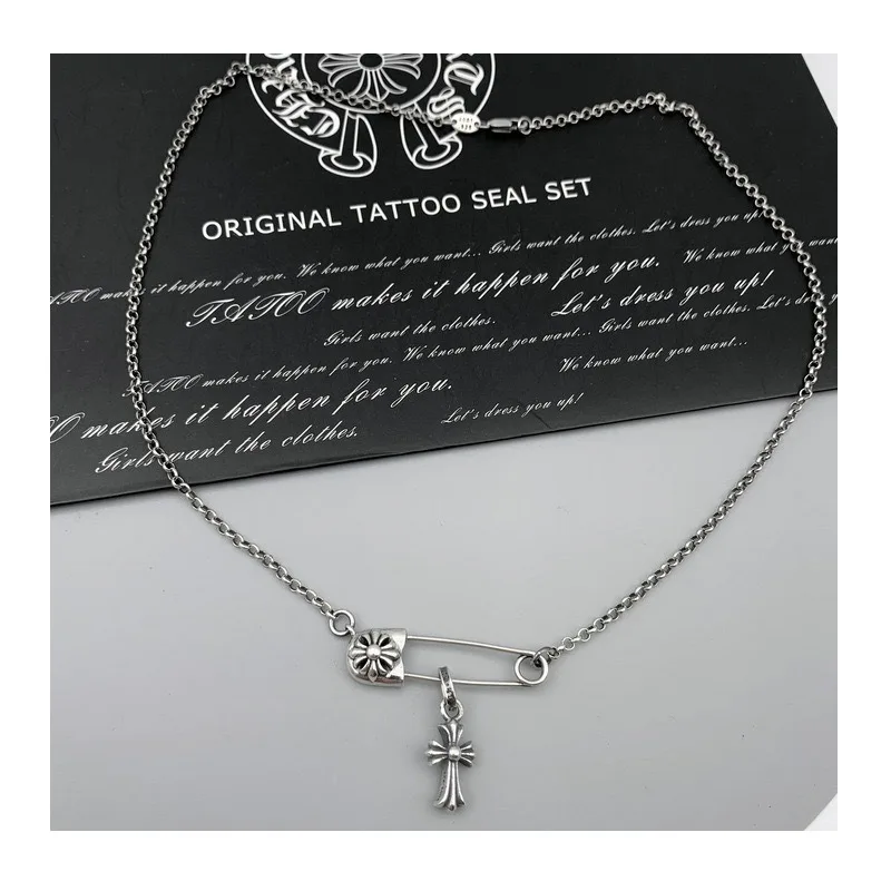 

Ожерелье Tide Play с крестом, маленькая подвеска, персонализированное, в стиле ретро, хип-хоп, для мужчин и женщин, парное, цепочка на шею, цепочка на ключицу