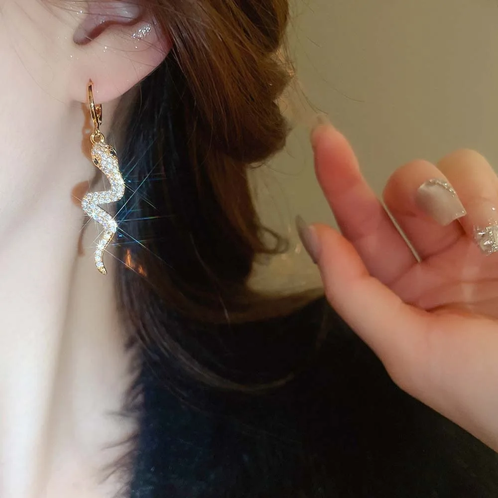 S-shaped Snake Snake Earrings Jewelry Accessories Fashion Ornament Korean Style Earrings Gold Color Copper Zircon