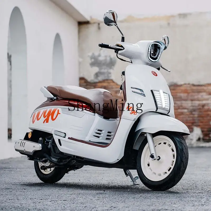 

HJ retro 150 water-cooled two-wheel pedal motorcycle National IV EFI household scooter