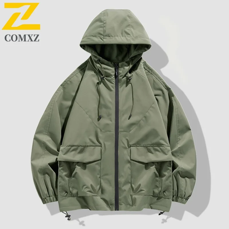 

COMXZ Outdoor Hooded Windbreaker Trend Workwear Coat Triple Proof Hiking Jacket Men Mountain Style Hong Kong Fashion Top 2025