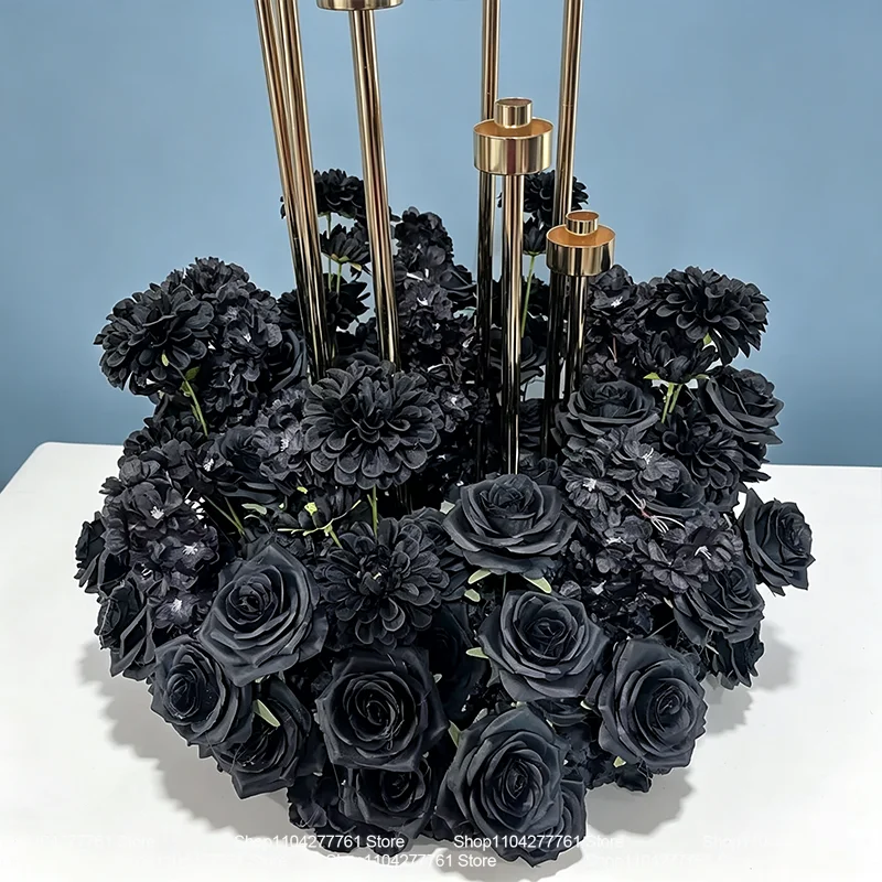 23-11.81IN Luxuriöser Kranz aus künstlichen weißen Babyblümchenrosen für Hochzeitstische, Blumenschmuck, Deko, Straßenarrangement, Party-Requisite – Detail 8