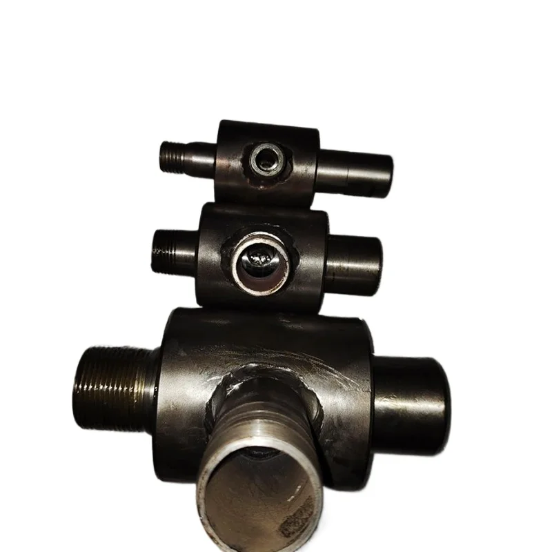 1PCS Water Drilling Rig Drilling Rig Water Injector Water Jacket Drilling Hole Carbon Steel Pressurized Flow Increasing Drill