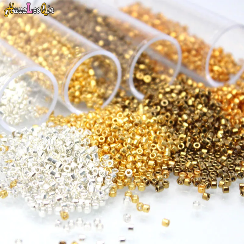 2000 sztuk 11/0 1.3*1.6mm ogólne metaliczny kolor paciorki szklane japoński mundur koraliki dystansowe luzem koraliki do tworzenia biżuterii DIY do szycia