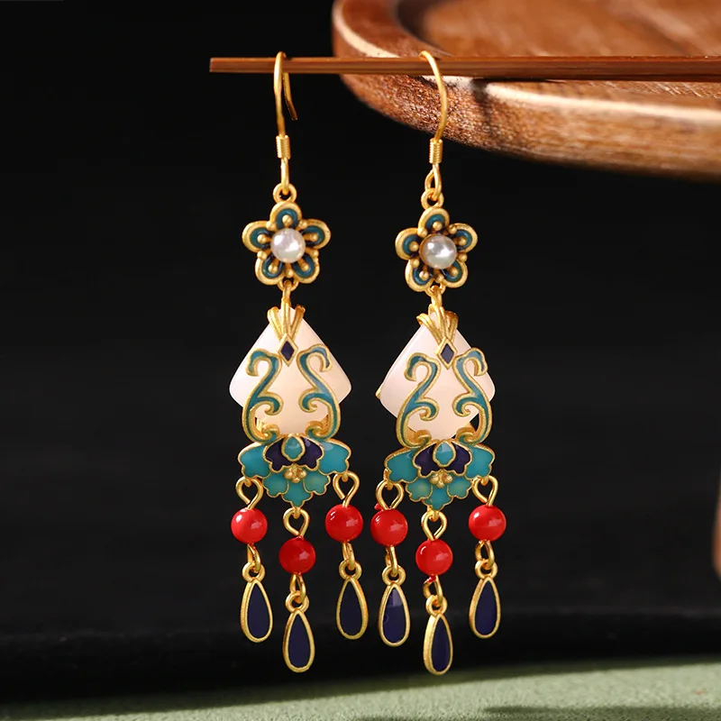 

Chinese Style Ancient Gold Enamel Painted Imitation Hetian Jade Earrings Vintage Tassel Earrings for Women Accessories for Women