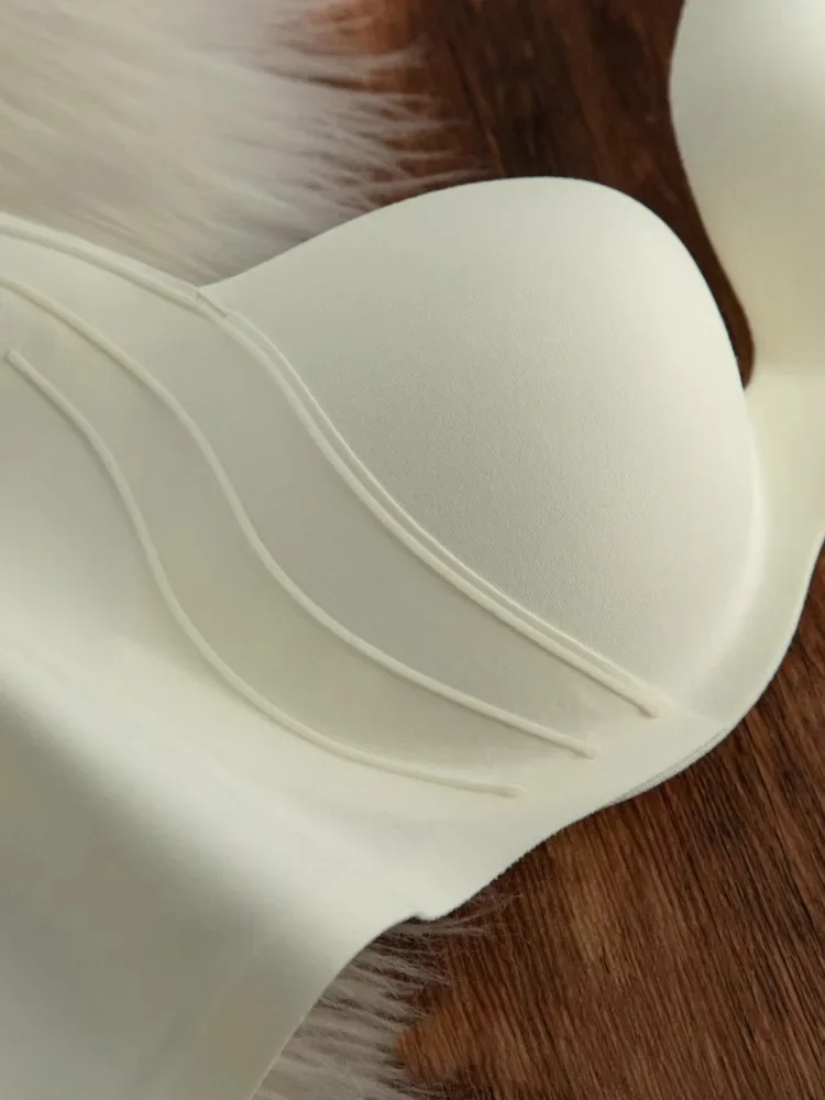 Podprsenka MOYISU s bezdrátovým push-up efektem pro malý hrudník - podprsenka proti povislému hrudníku pro ženy, bezešvé pohodlné spodní prádlo pro každodenní nošení - náhled 6