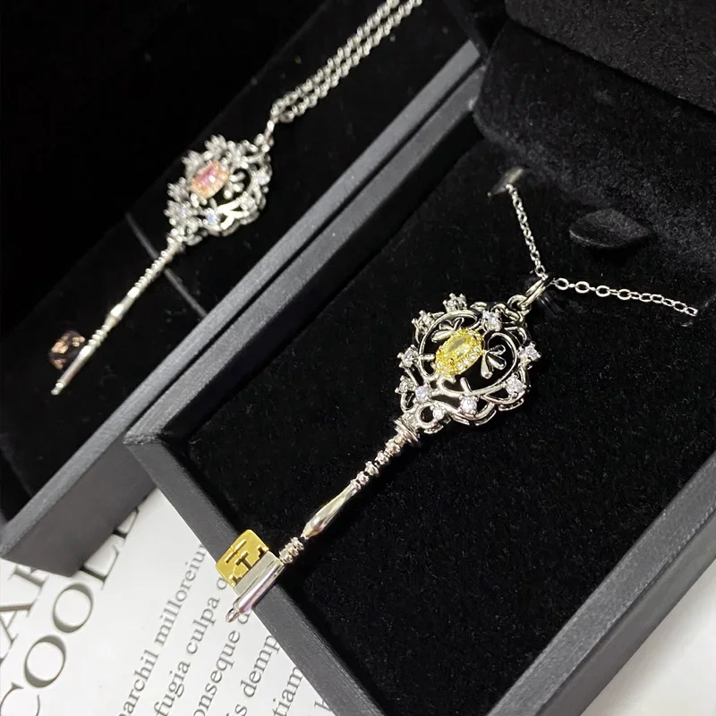 MDLFES مويسان الماس نمط أوروبا والولايات المتحدة الرجعية شخصية الزهور والكروم مفتاح قلادة الإناث