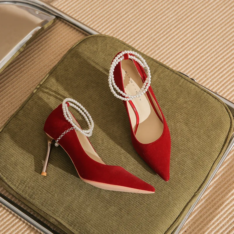 

Туфли на высоком каблуке Bloomsteps, женские, на тонком каблуке, весна 2026, новые, с острым носком, красные, свадебные туфли Xiuhe, с жемчужным ремешком, однотонные туфли