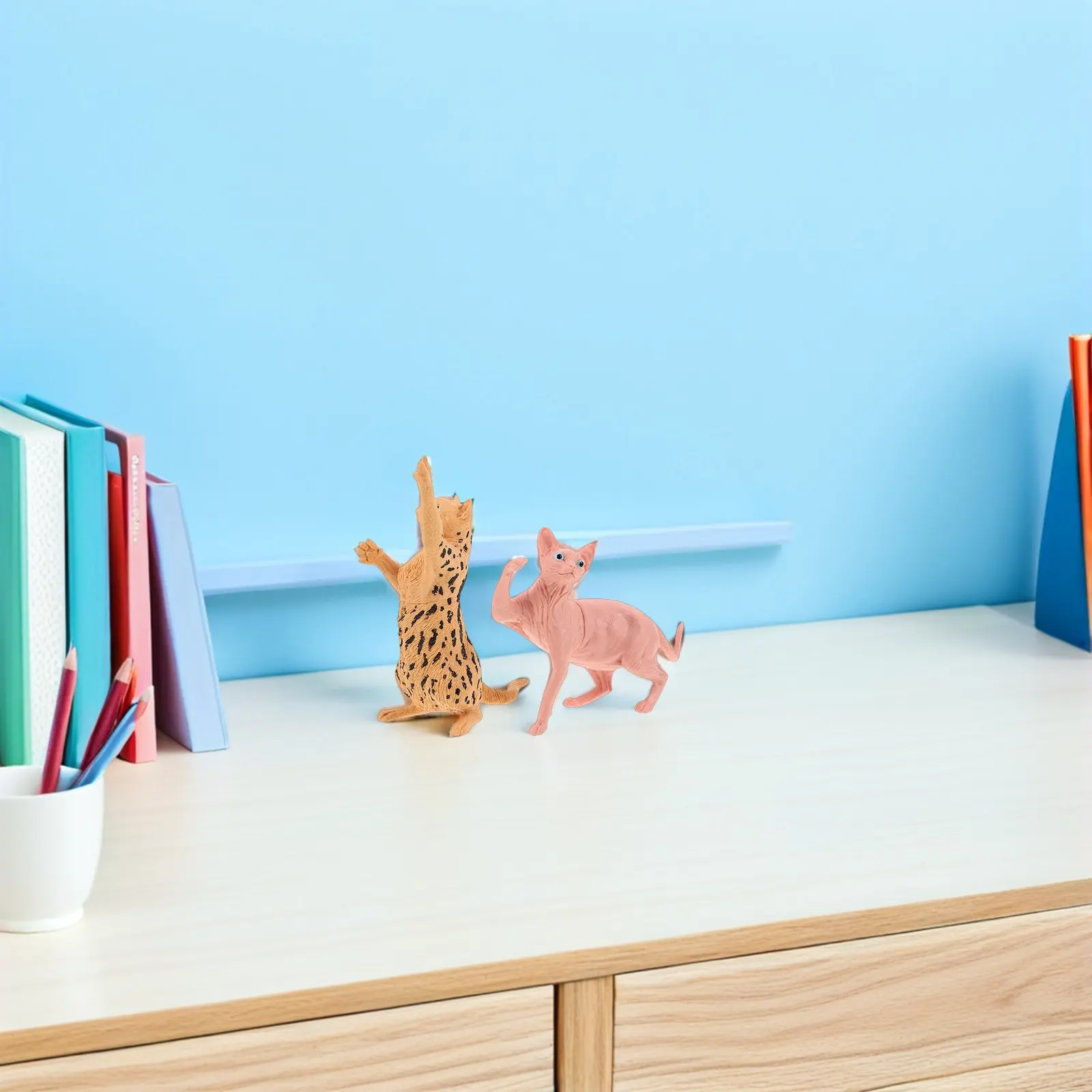 

2Pcs Lifelike Leopard Cat Statue Lightweight Portable Plastic Animal Ornament for Desktop Decor Living Room Bedroom Senior Child