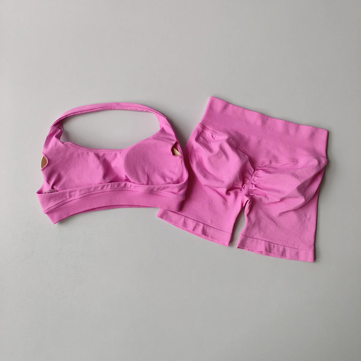 2-teiliges Damen-Yoga-Set, nahtlose Fitness-Gym-Kleidung, Neckholder-Sport-BH mit passenden Shorts, Workout-Set, Gym-Outfit – Detail 18
