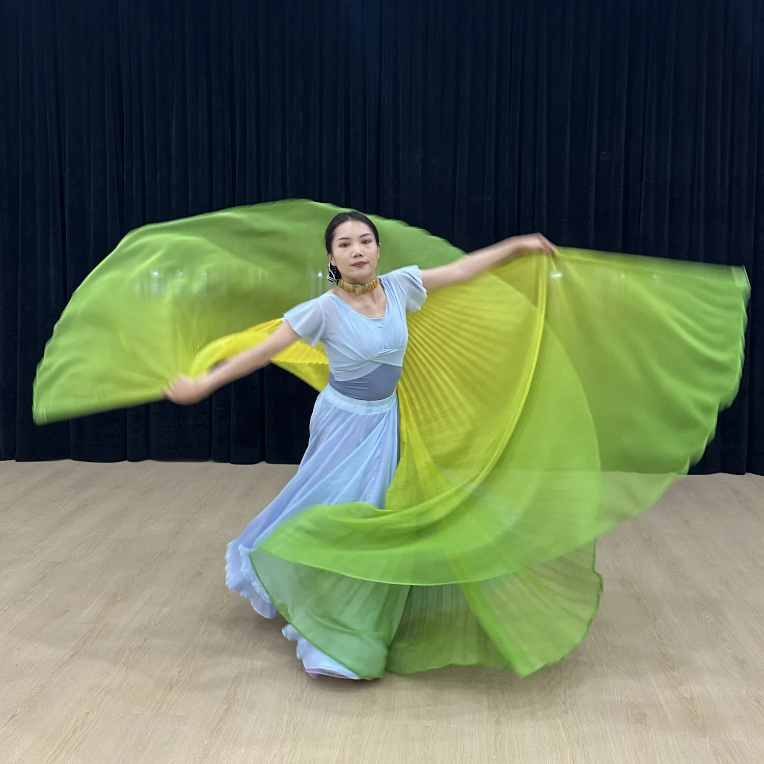 Worship Isis Wings Adults Women Egyptian Professional Belly Dance Costume Gradient Soft Chiffon Cape Fairy Cloak Accessories - view 4