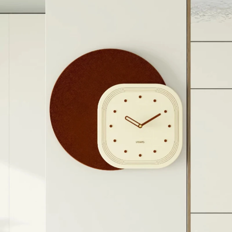 

Трехмерные настенные часы в стиле кремового цвета, креативные художественные часы, минималистичные часы для гостиной, настенные часы с индивидуальным дизайном.