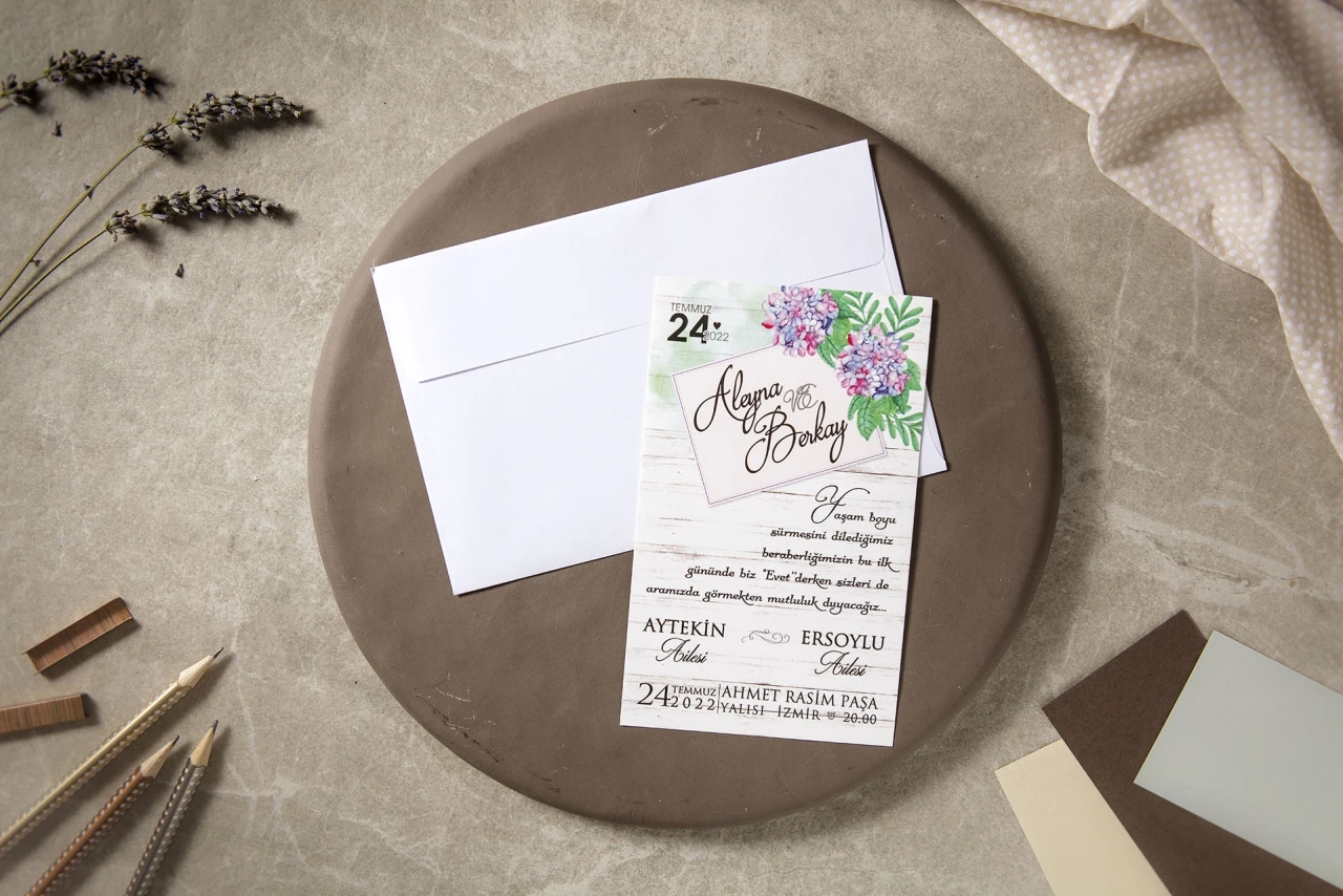 50 pcs Customizable, Luxury Wedding Invitation Card, Baby Shower Cards and Wish Cards with White Envelopes,Save the Date IKL7064