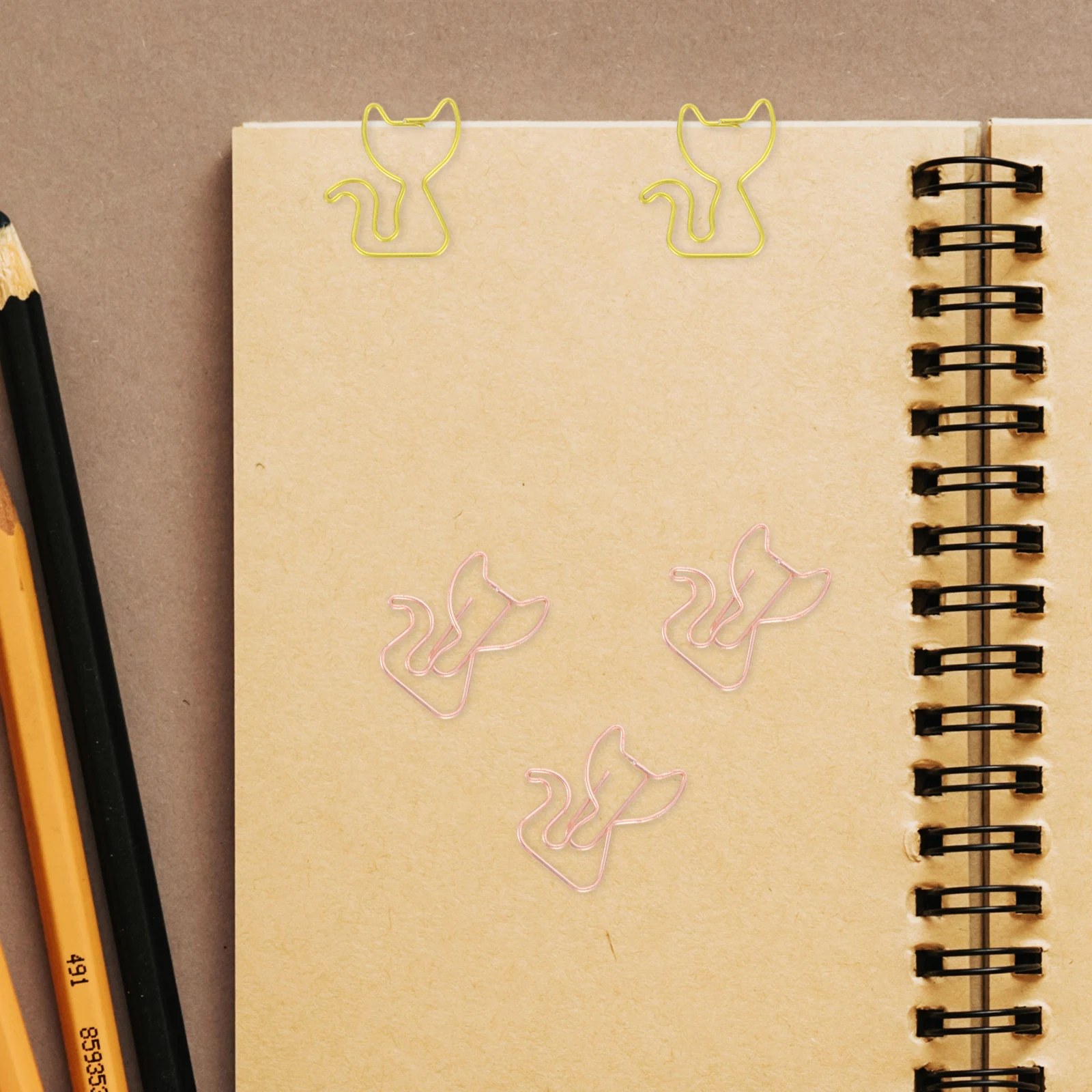 

30pcs Cat Shaped Paper Creative Metal Memo Note Clips Decorative Bookmarks Cute Animal Stationery For Office