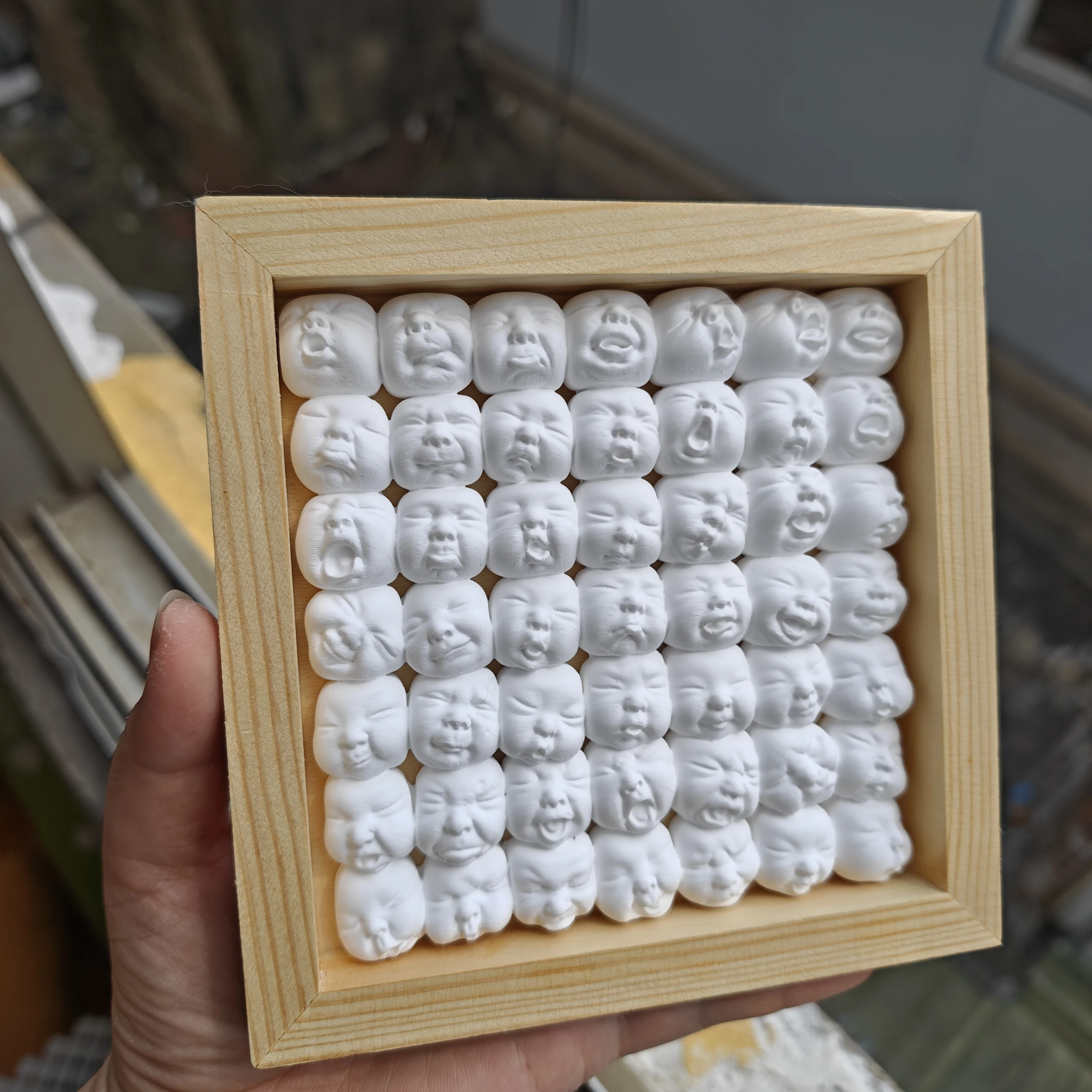 Baby Emoji Solid Wood Photo Frame, Fun Home Decor, 15cm Desk Ornament, Creative Gift for Friends