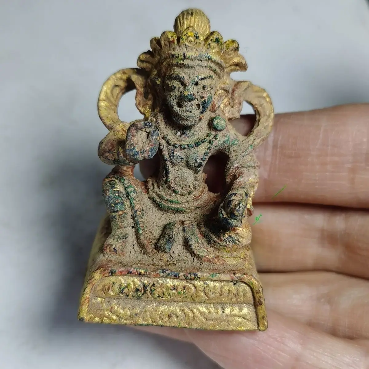 Jambhala Wealth God Tibetan Buddha Ornament Decoration Tea Pet Figurines Desk Decor Accessories