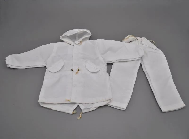 J4-6 1/6Th Modern W… - image