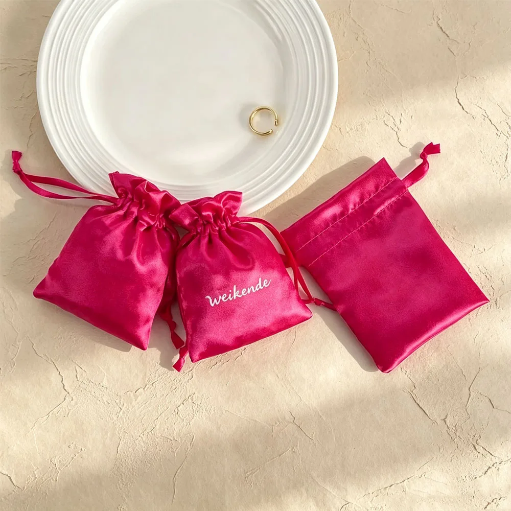 bolsa-de-saten-rosa-con-cordon-y-logotipo-personalizado-tamano-mediano-para-guardar-joyas-pulseras-y-colgantes-ideal-para-regalos