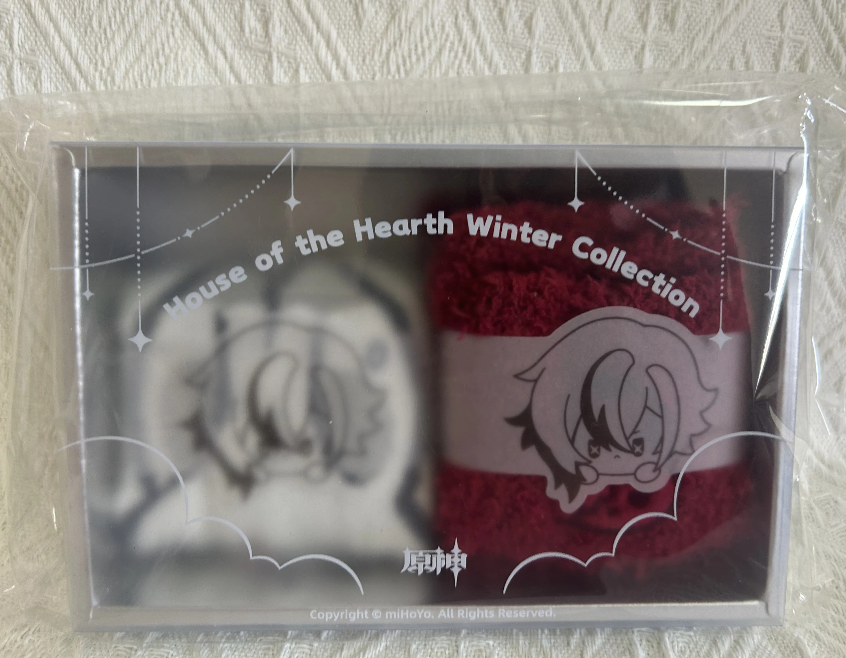 Insignia de Metal oficial Genshin Impact Lyney Lynette Freminet House Of The Hearth, broche de botón de invierno, alfileres, accesorios para muñecas, 2 uds.