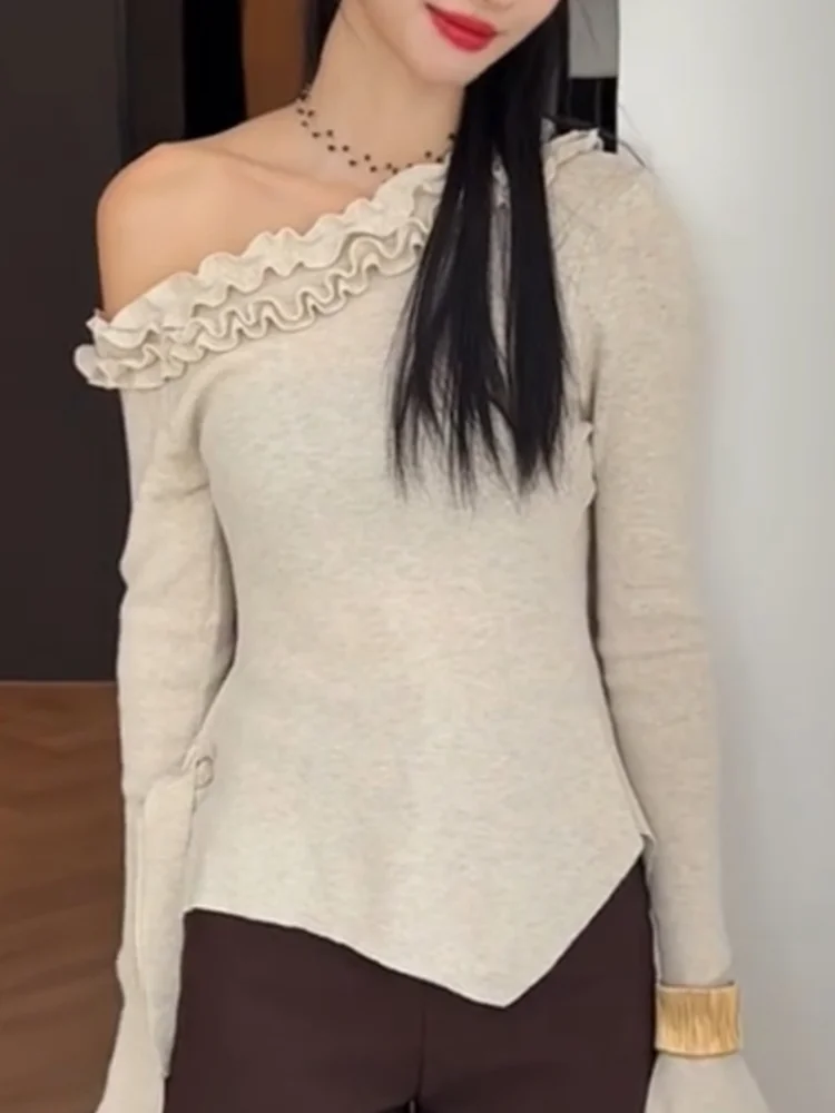 

Ele Oversized Knitwear Asymmetrical oulder Design with Lace Trim Autumn New Arrival Warm Faionable Age-Defng Top