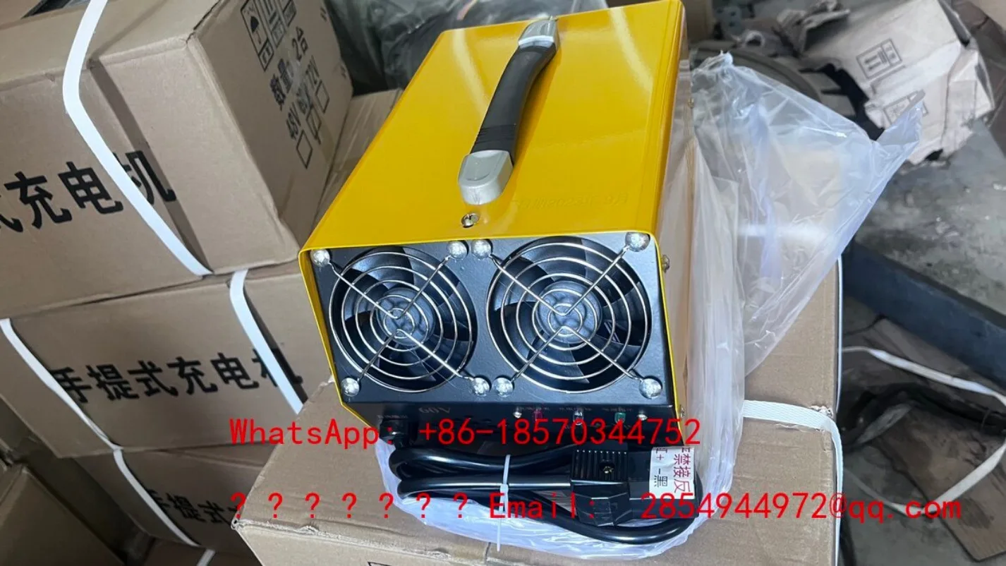 Electric Forklift Special High-power Charger 60 Volts 48 Volts 72 Volts Charger view 3