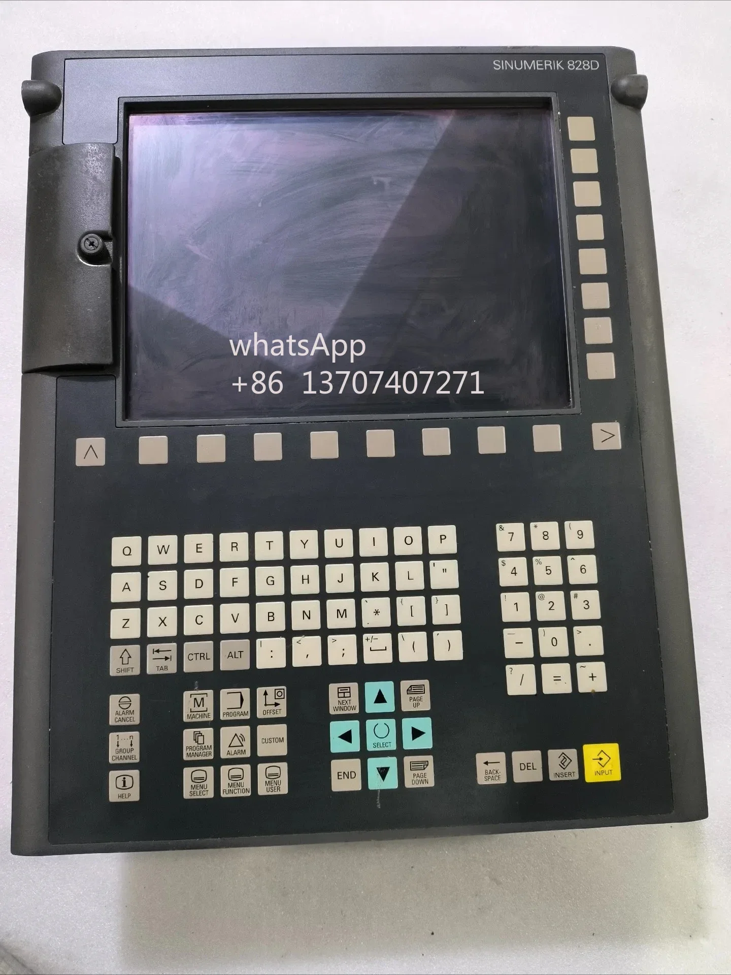 

6FC5370-8AA00-0AA0 Панель контроллера ЧПУ для 6FC5 370-8AA00-0AA0