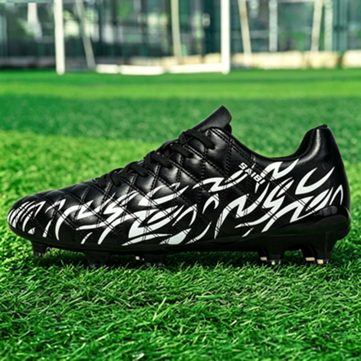 

Outdoor Focus AG FG Soccer Shoes Durable PU Fabric Upper TPU Non-slip Outsole High Traction for Family Sports Activities