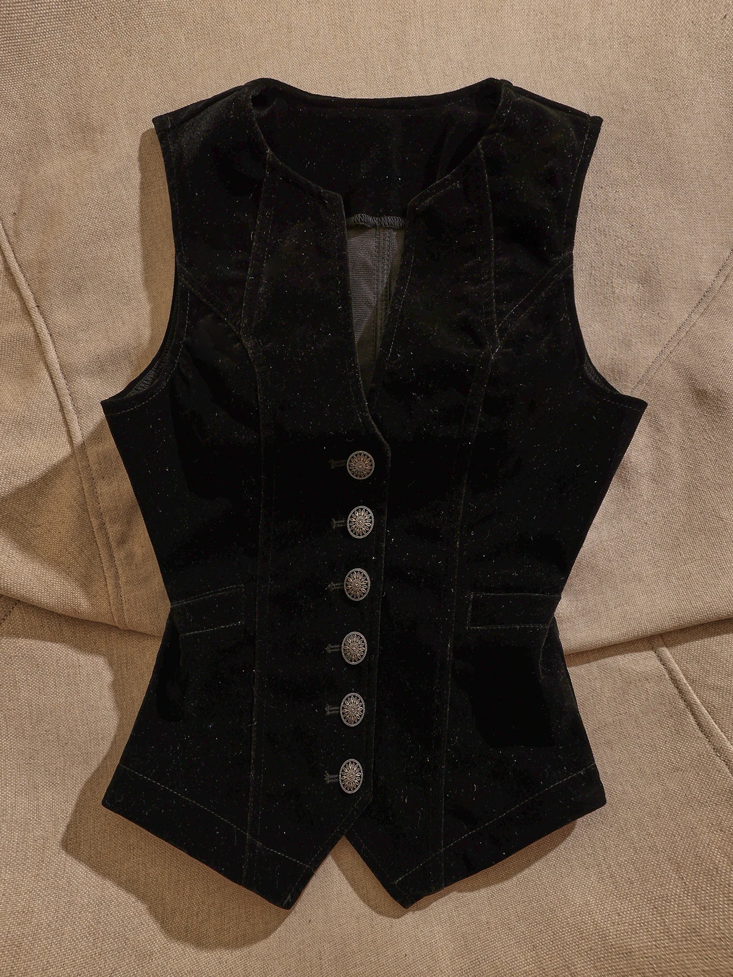 

Retro Briti Sle Women's Velvet Jumpsuit Button up Slim Fit Vest Outerwear Layering Pure Desire Ele Top