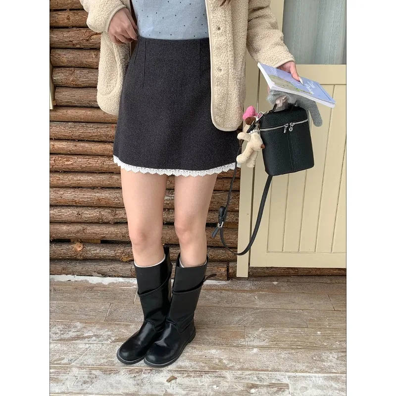 تنورة صوفية عالية الخصر من الدانتيل لعام 2025