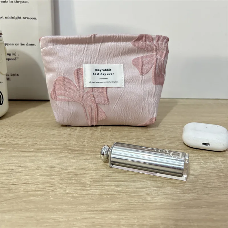 

Маленькая женская косметичка, портативная сумка с растительным узором, маленькая сумка для хранения гигиенических салфеток, портативные сумки для карт с ключами для монет