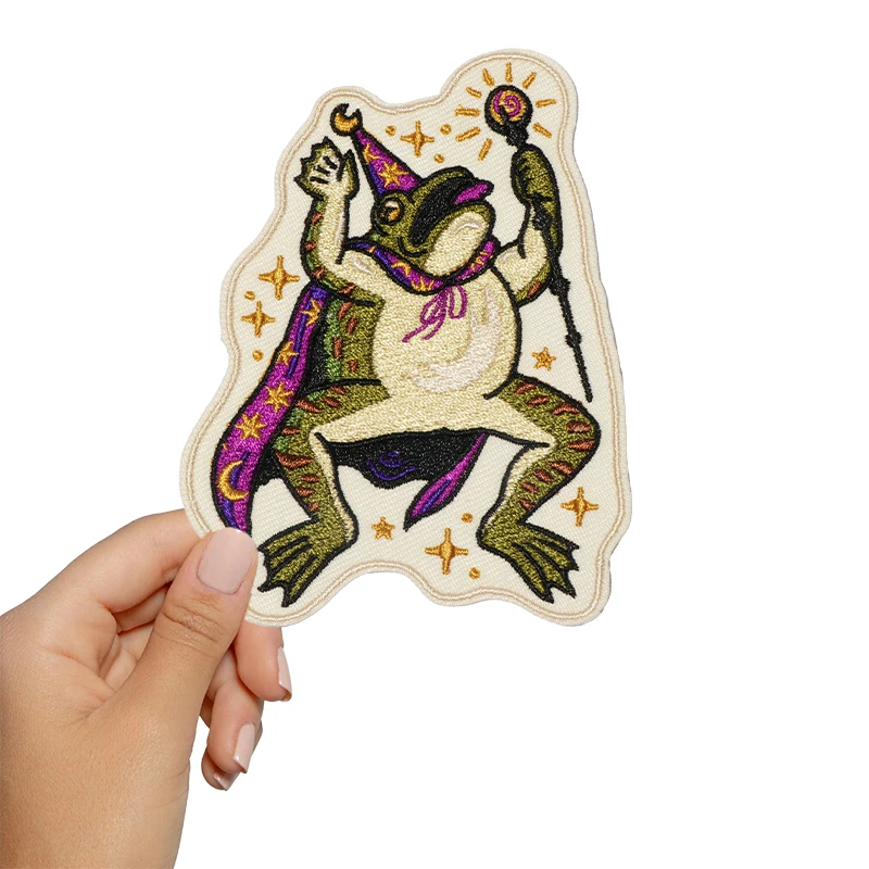 1PC Wizard Toad Embroidered Patch Iron On Sew On Patches For Clothes Cap Bag Jacket DIY Gift Funny Magic Badge With Hot Adhesive