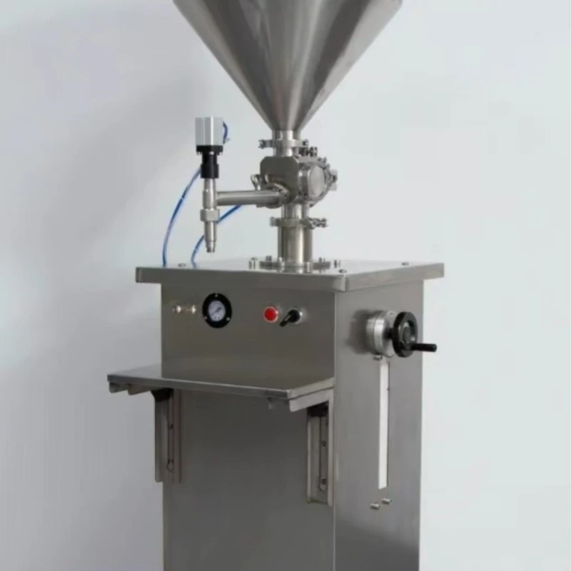 Semi-automatic filling machine, filling machine, semi-automatic filling machine