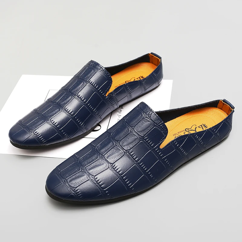 New Genuine Leather Men Slippers Summer Soft Breathable Casual Mules Light Half Shoes For Men Outdoor Anti-slip Driving Loafers