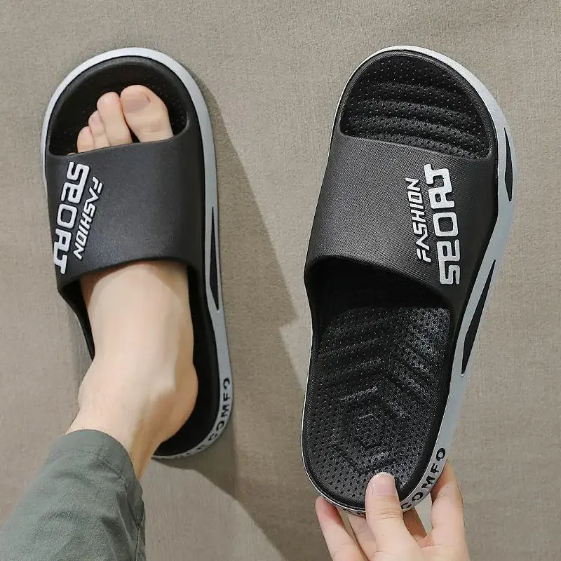 Stay Comfortable and Safe with Men's Anti-Slip Summer Bathroom Slippers - Perfect for Home Use