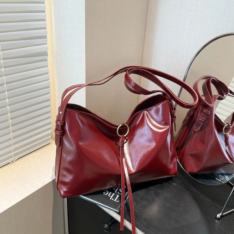 

Hasp Solid Pu Trendy Concise Women's Shoulder Bag 2025 High Quality Versatile Casual Large Capacity Commuting Crossbody Bag