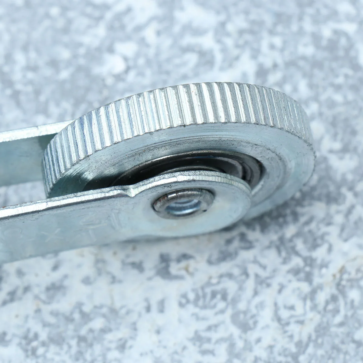 

Tyre Tool Bearing Car Tire Repair Roller Wooden Handle Lightweight Portable Inner Tube Patch Adhesion Air Removal